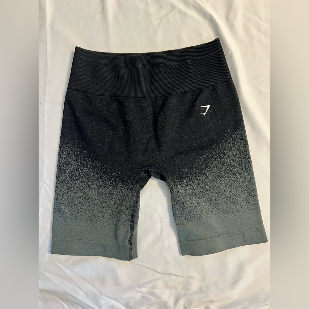 Gymshark Ombré Seamless Biker Shorts - MEDIUM